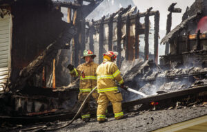 Fire destroys 2-story garage, guest suite