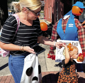 PUMPKIN PALOOZA SCARECROW TRAIL
