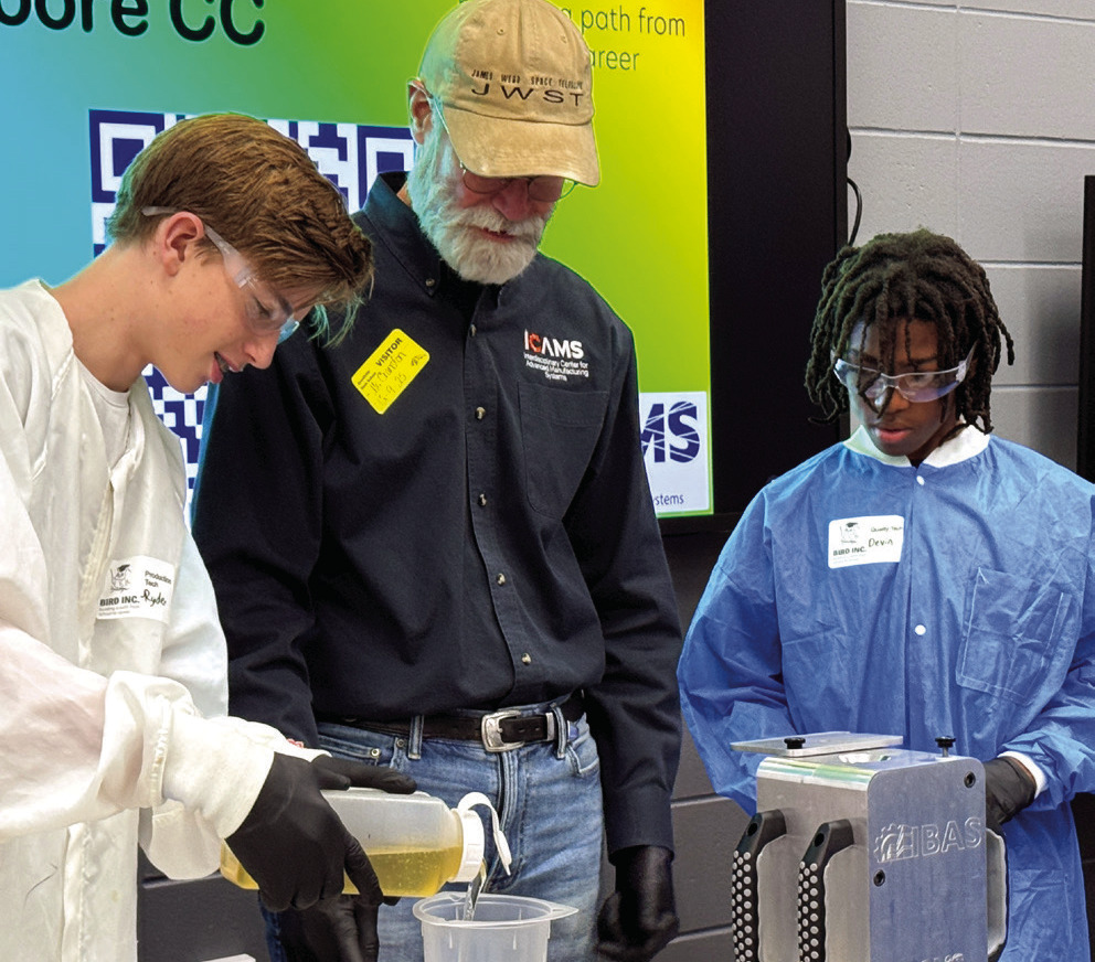 Scientist connects classwork to careers - Franklin County Times