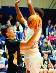 East Franklin wins 9th grade boys title