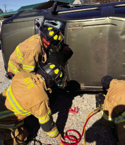 Firefighters train for vehicle rescues