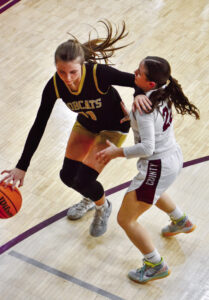 Bobcats lose to Lauderdale Co.