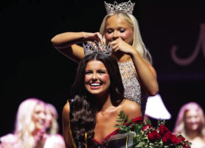 Pace crowned Miss RHS