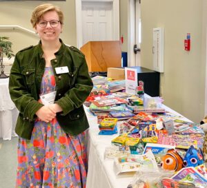 Meeting highlights service, awards