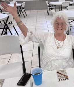 Senior center helps build friendships