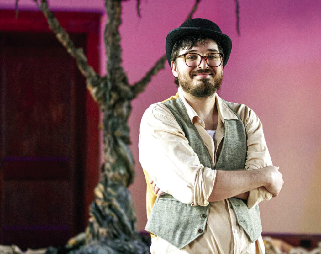 Bendall takes role in ‘Waiting for Godot’ - Franklin County Times